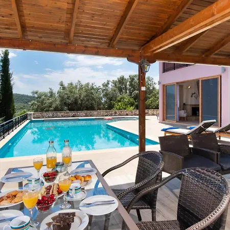 Pegasus By Vintage Travel Villa